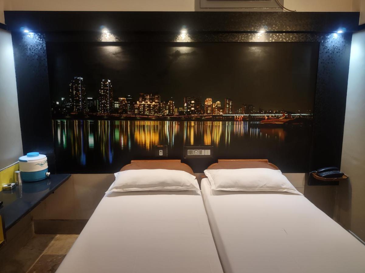 Krishna Lodge Tiruchirappalli エクステリア 写真