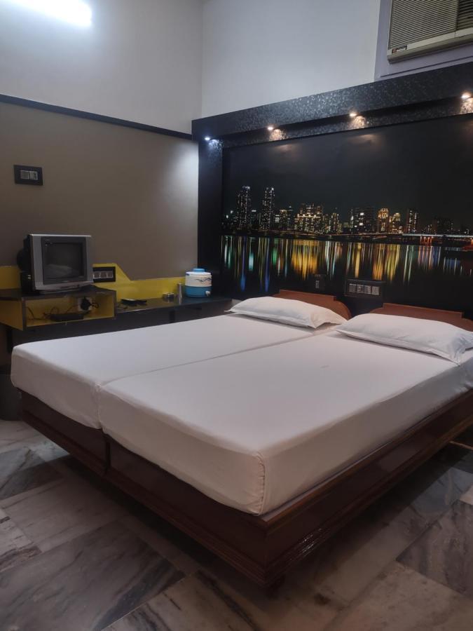Krishna Lodge Tiruchirappalli エクステリア 写真