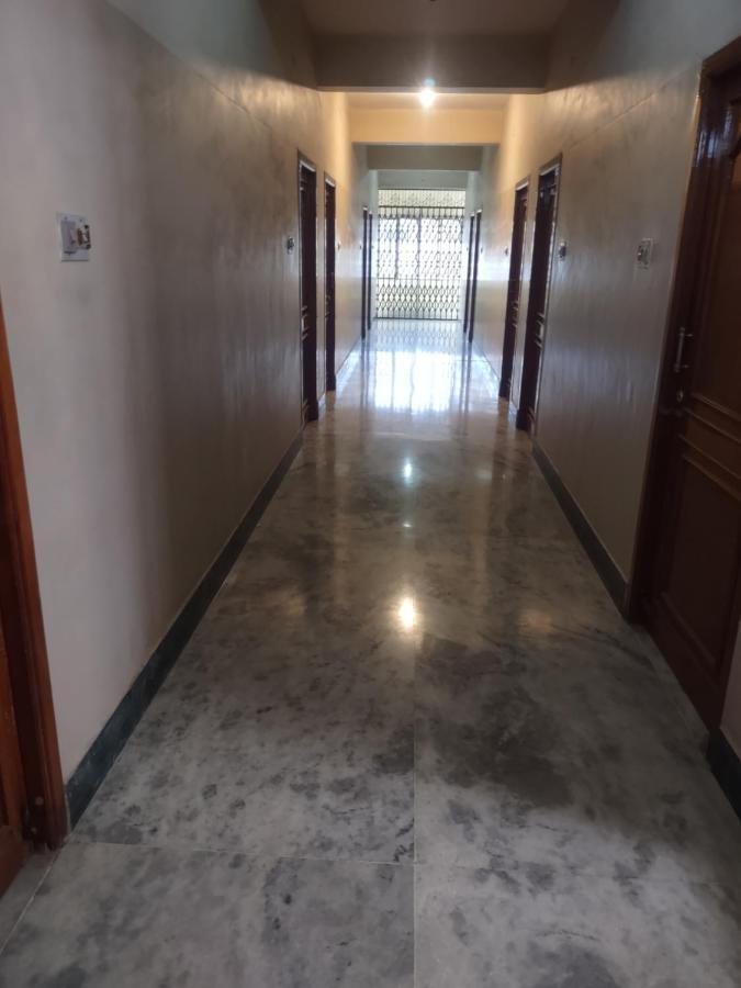 Krishna Lodge Tiruchirappalli エクステリア 写真