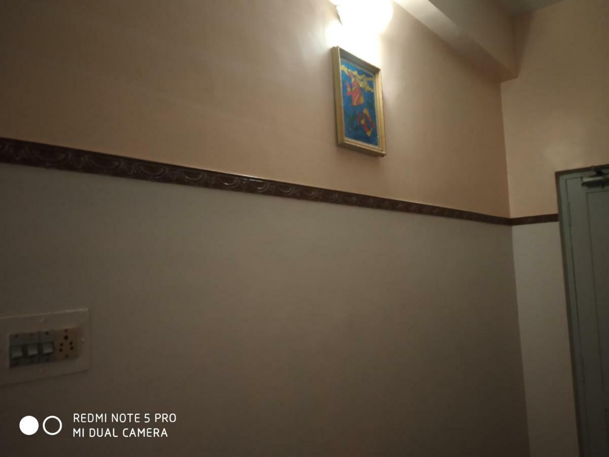 Krishna Lodge Tiruchirappalli エクステリア 写真